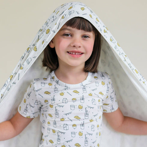 milk-cookies-original-bamboo-kids-pajama-short-set-bellabu-bear - Sophia's Style -7